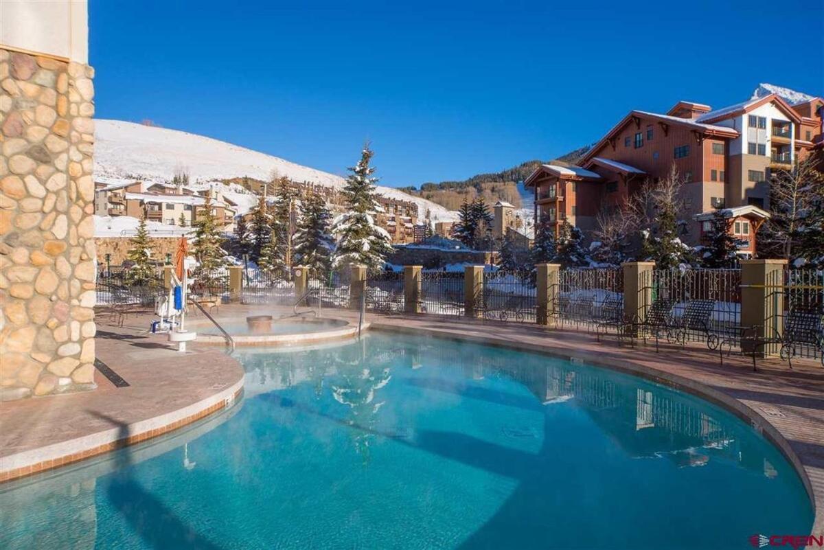Studio 565 Perfect Location With Pool And Hot Tub 마운트크레스티드부트 외부 사진